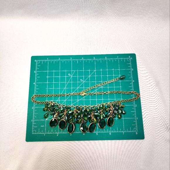 Green and Golden Statement Necklace - Picture 7 of 9